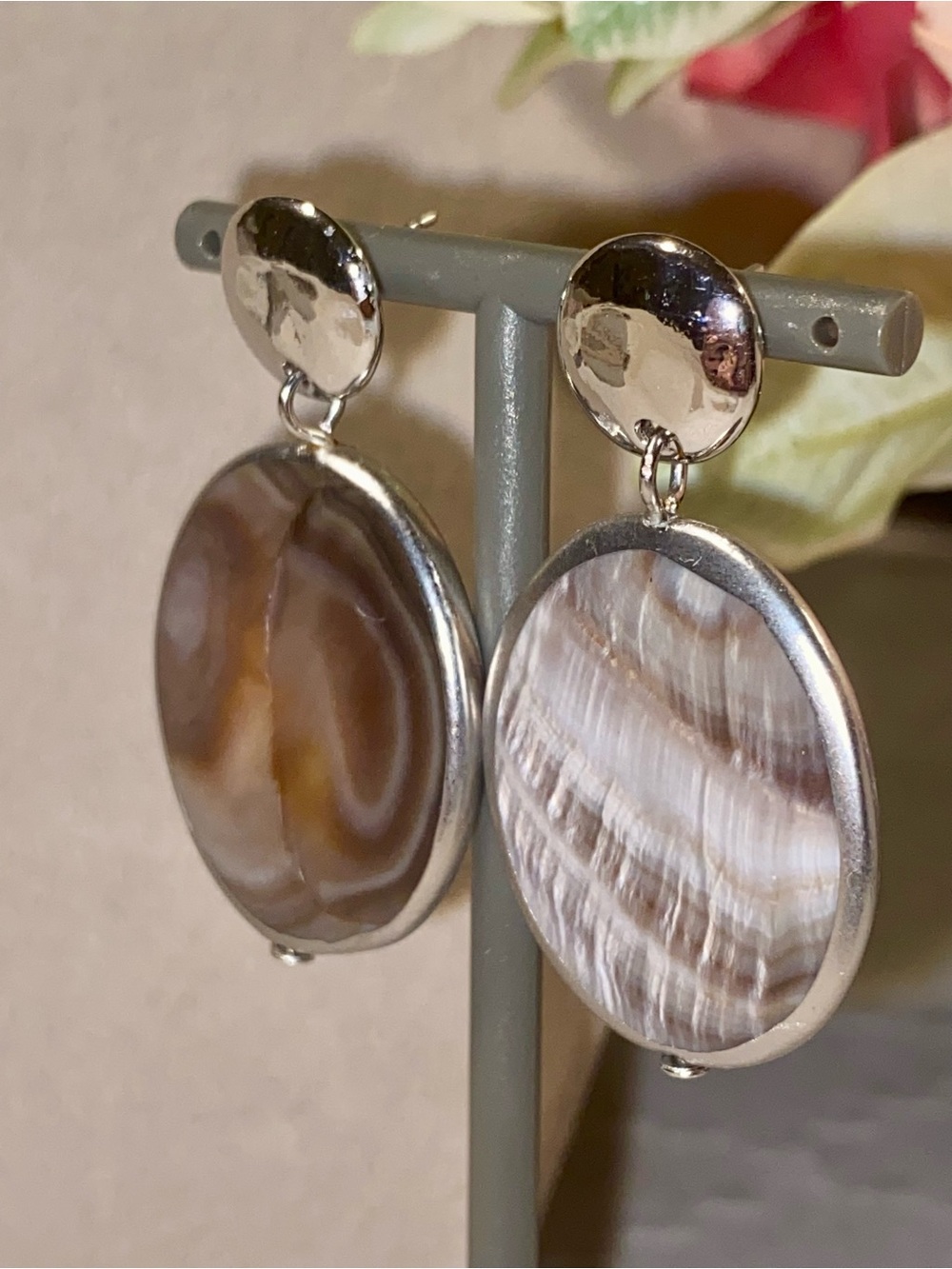 Silver-Tone Brown Mother of Pearl Oval Drop Pendant